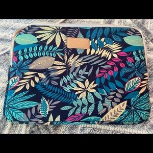 Large laptop case